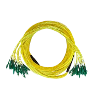Breakout kabel, 24-voudig, SM, G657A1, LC/APC (fanout lengte 1.6m)-LC/APC (fanout lengte 1.6m), CPR Dca, geel, 10m